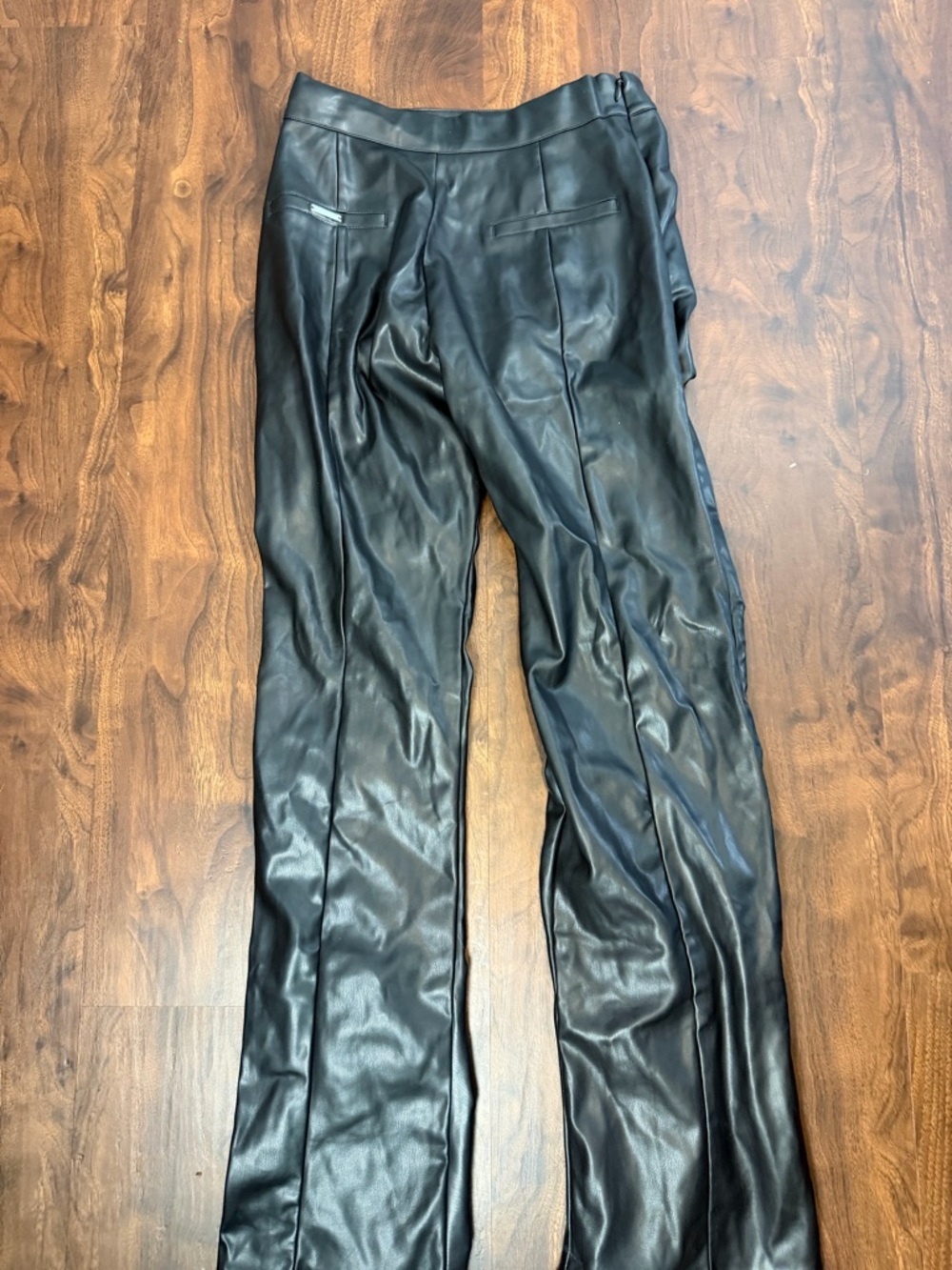MANIERE DE VOIR Black Faux Leather Ruched Open Slit Pants - Picture 8 of 12